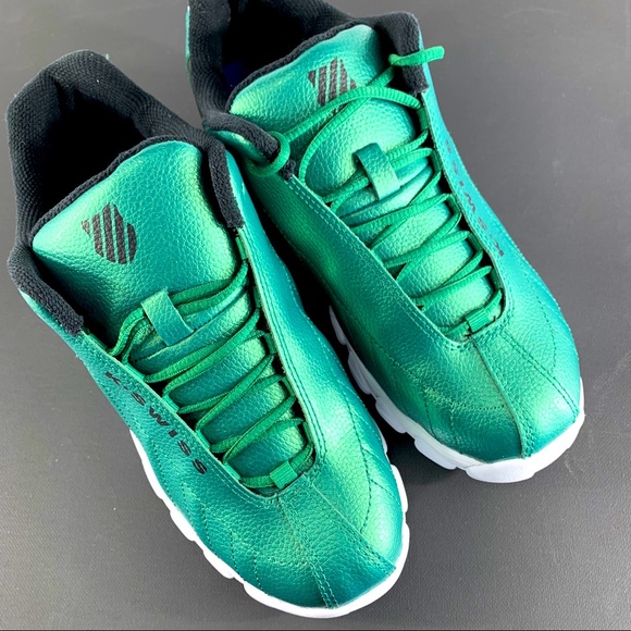 Children's K-Swiss Sneaker- Kids Size 5.5 - Picture 4 of 7